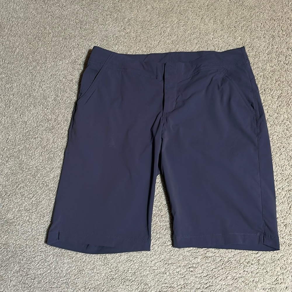 Columbia women’s golf shorts. Size 12